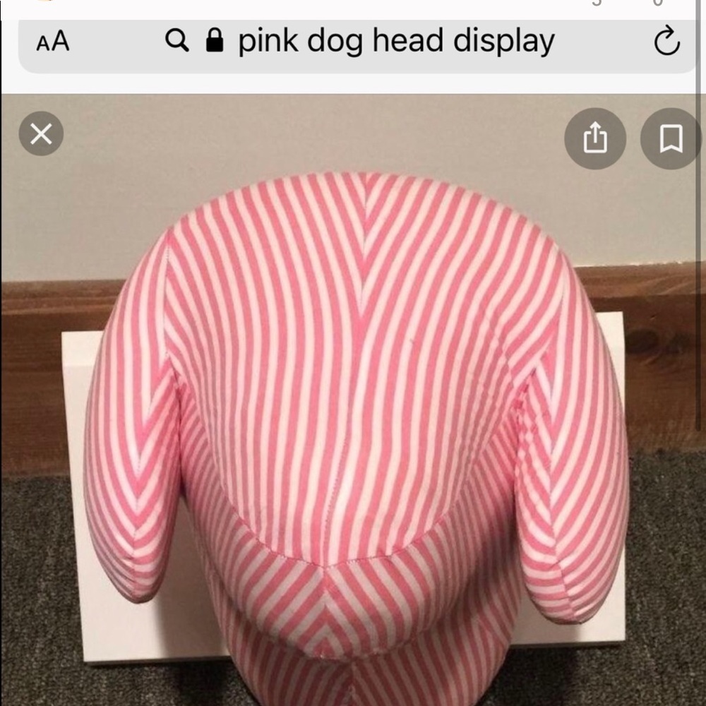 VS PINK DOG HEAD‼️‼️ LOOKING FOR
